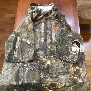 Realtree camouflage hoodie sweatshirt